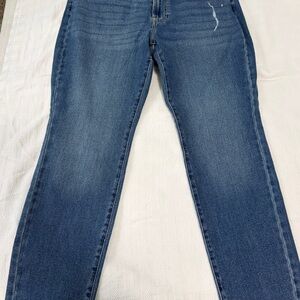 Abercrombie & Fitch Women's Straight Leg Blue Jeans
